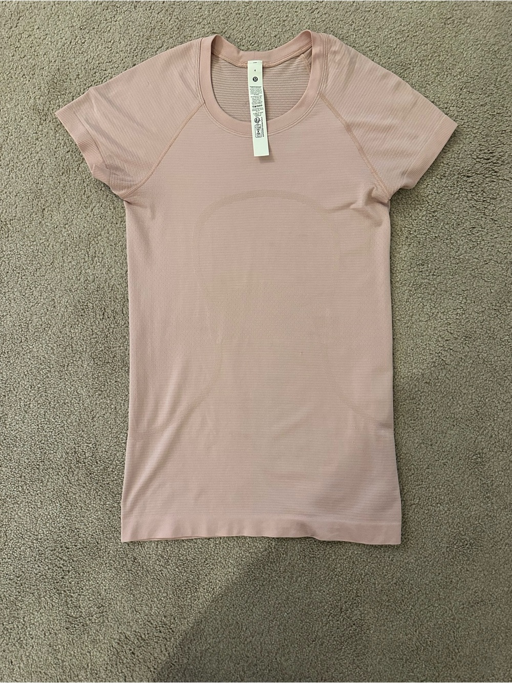 lululemon Blush Pink Short-Sleeve stretchy long Athletic Tee-size 4